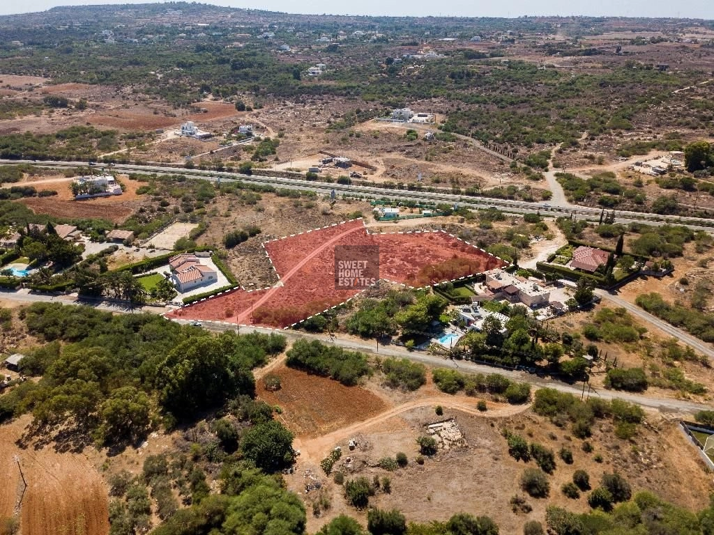 1,173m² Plot for Sale in Paralimni, Famagusta District