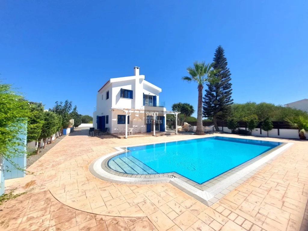 4 Bedroom House for Sale in Famagusta District