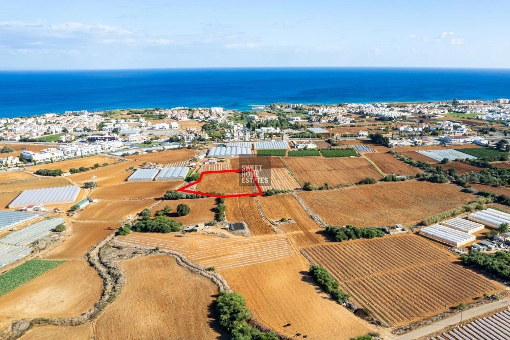 2,388m² Plot for Sale in Paralimni, Famagusta District
