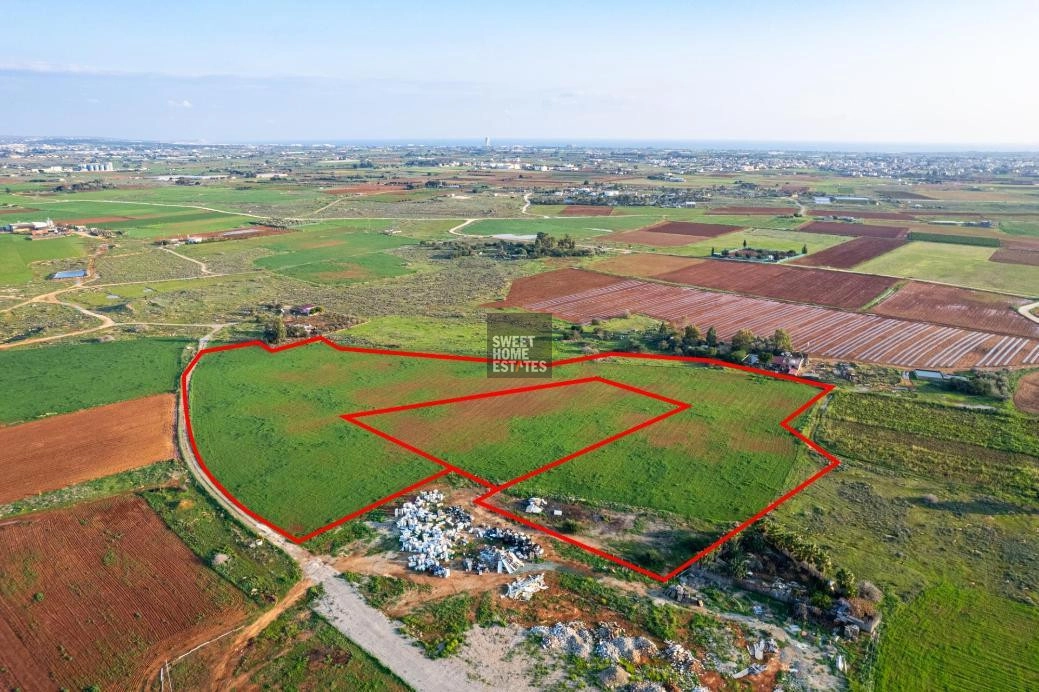 11,233m² Plot for Sale in Frenaros, Famagusta District