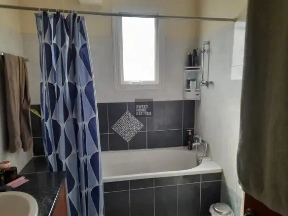 4 Bedroom House for Sale in Aradippou, Larnaca District