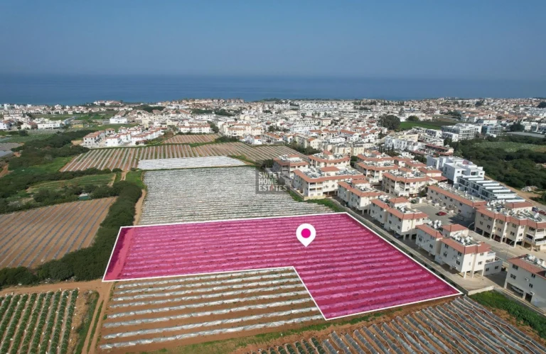 1,377m² Plot for Sale in Kapparis, Famagusta District