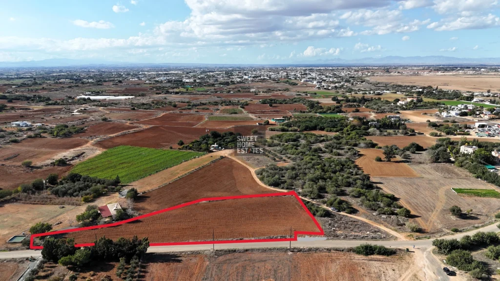 6,460m² Plot for Sale in Paralimni, Famagusta District