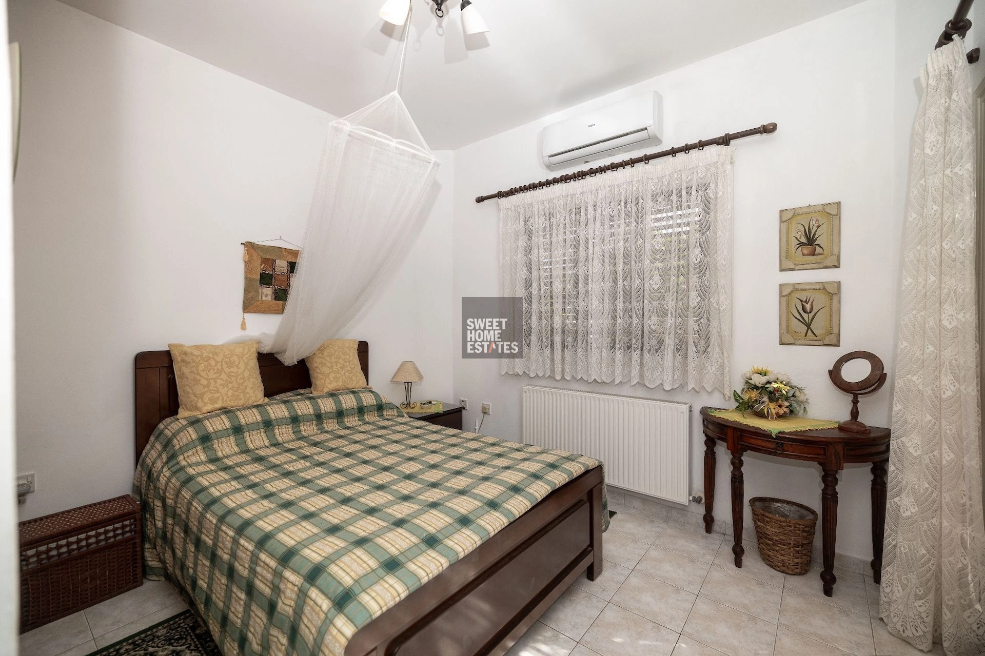 4 Bedroom House for Sale in Protaras, Famagusta District