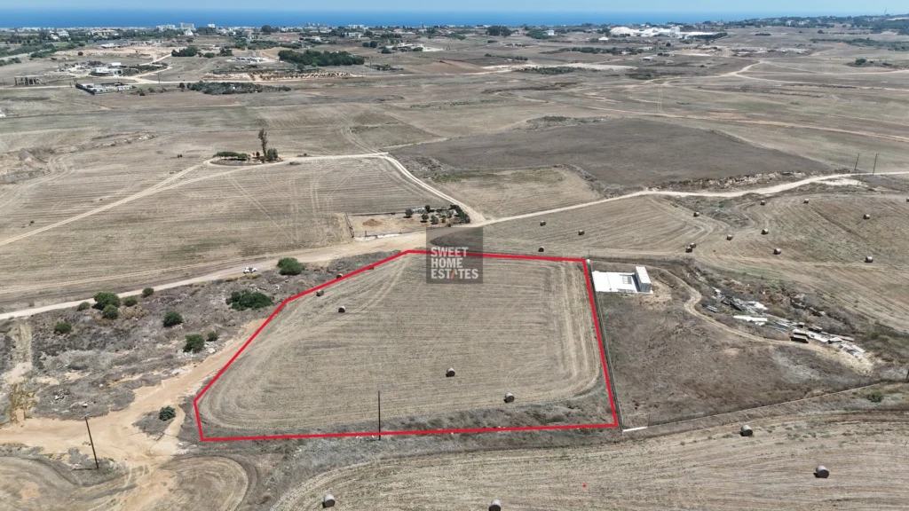 5,328m² Plot for Sale in Paralimni, Famagusta District