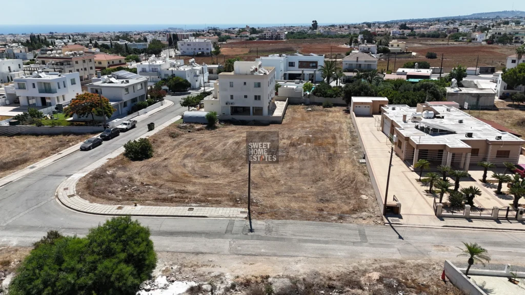 1,033m² Plot for Sale in Paralimni, Famagusta District