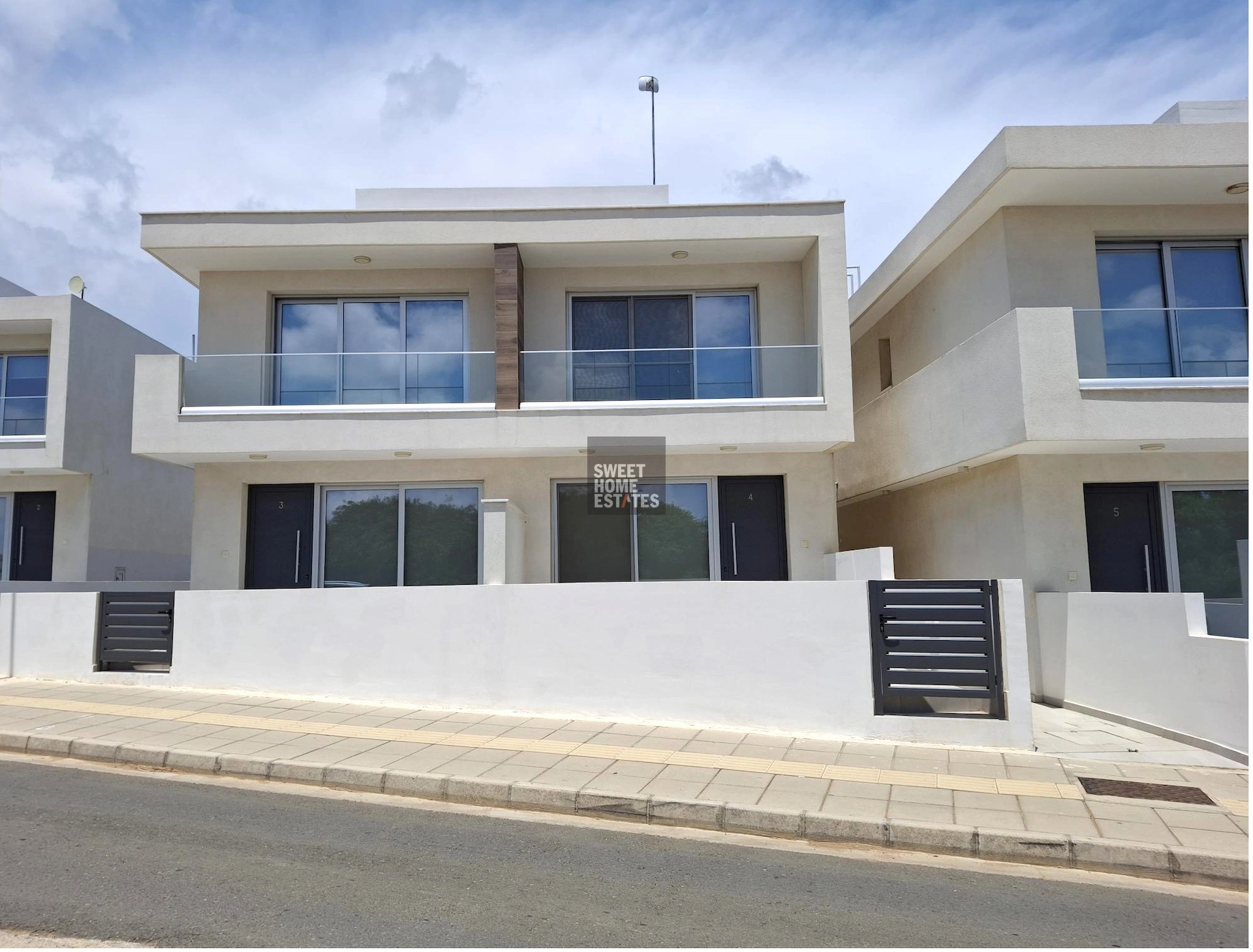 2 Bedroom House for Sale in Kapparis, Famagusta District