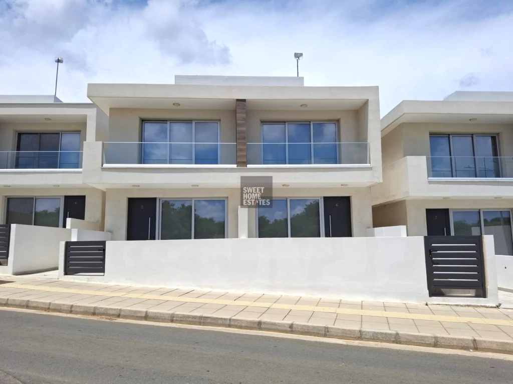 2 Bedroom House for Sale in Kapparis, Famagusta District