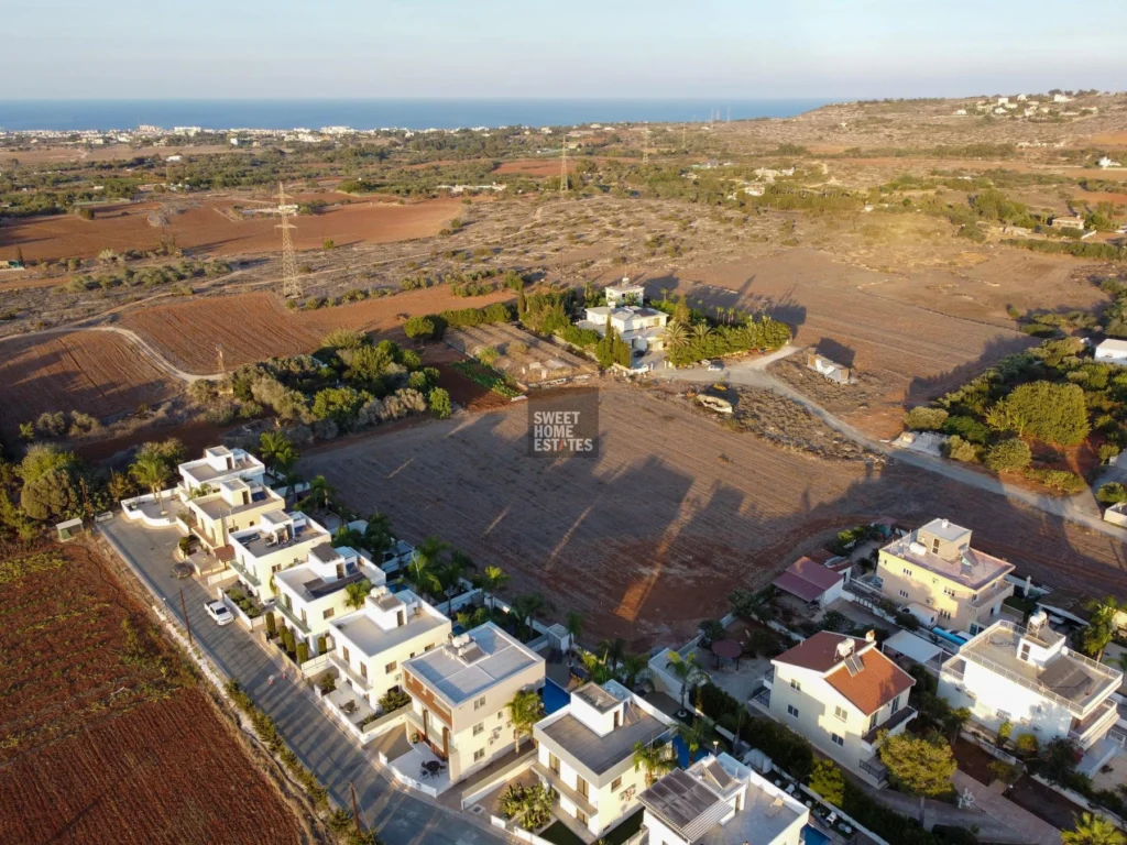 4,548m² Plot for Sale in Famagusta – Agia Napa