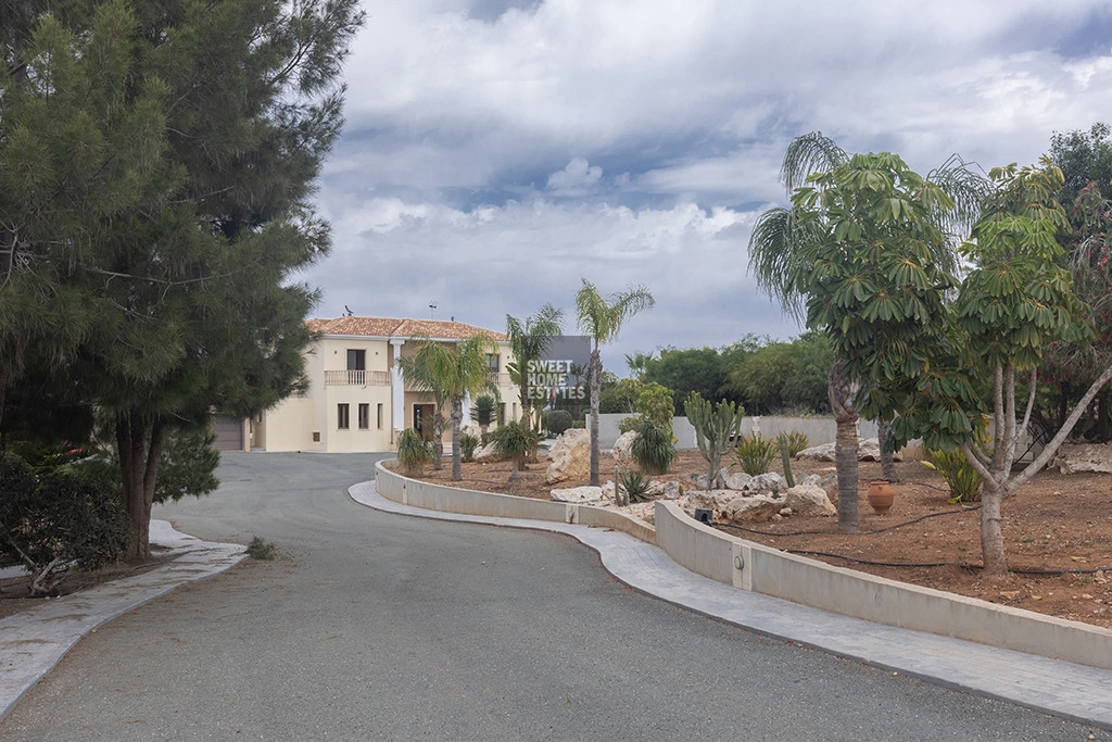 600m² House for Sale in Protaras, Famagusta District