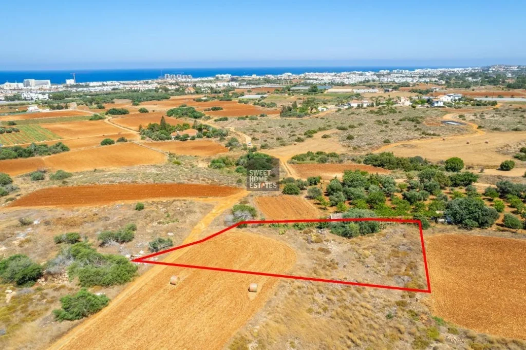 468m² Plot for Sale in Paralimni, Famagusta District
