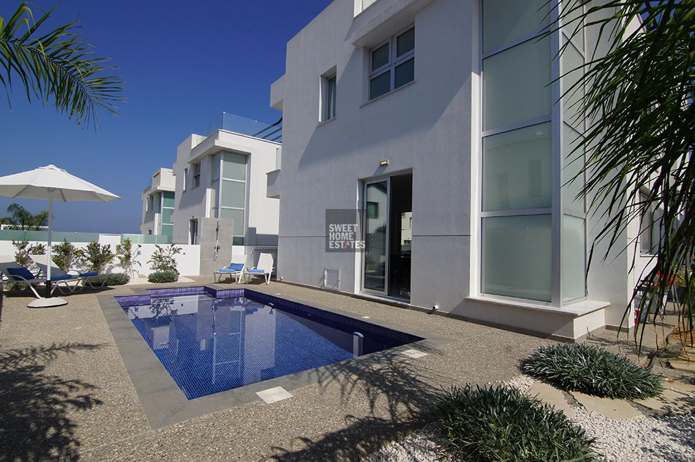 3 Bedroom House for Sale in Pernera, Famagusta District