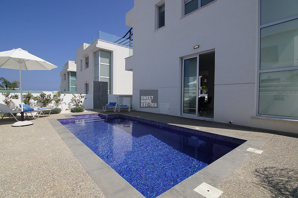 3 Bedroom House for Sale in Pernera, Famagusta District