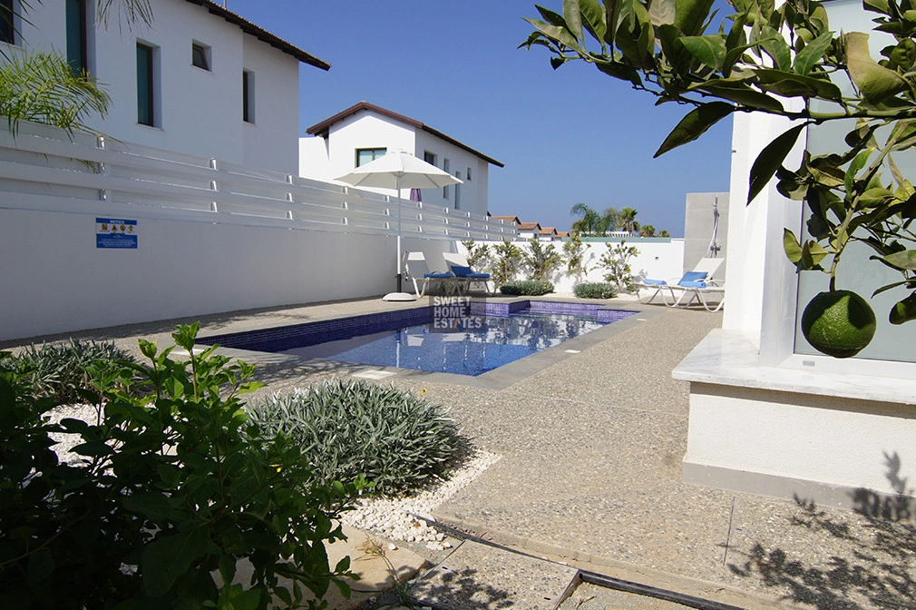 3 Bedroom House for Sale in Pernera, Famagusta District