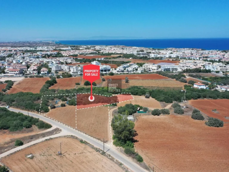 2,310m² Plot for Sale in Paralimni, Famagusta District