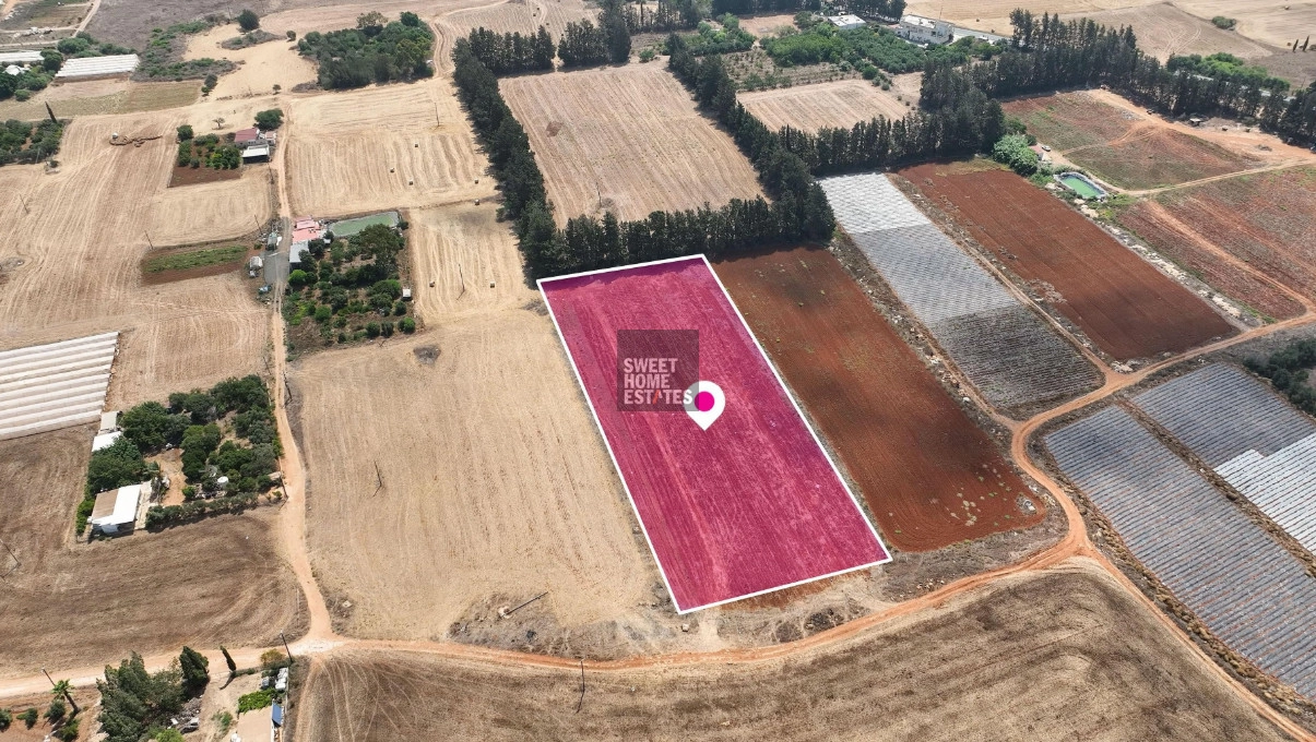 6,913m² Plot for Sale in Deryneia, Famagusta District