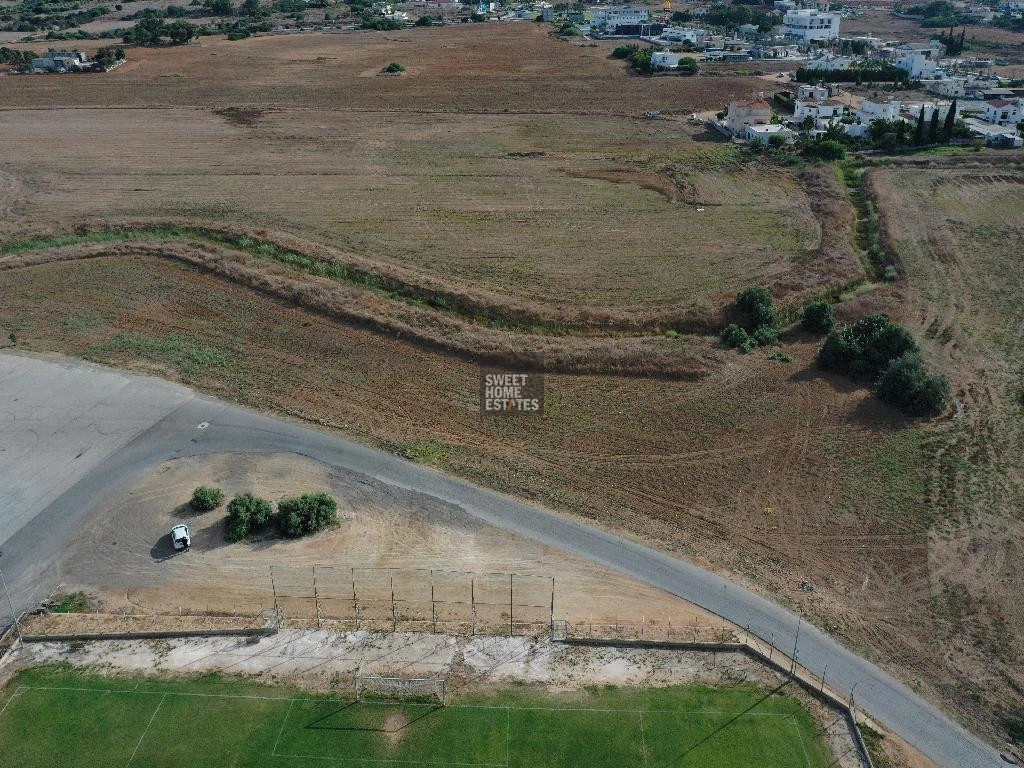 1,489m² Plot for Sale in Paralimni, Famagusta District