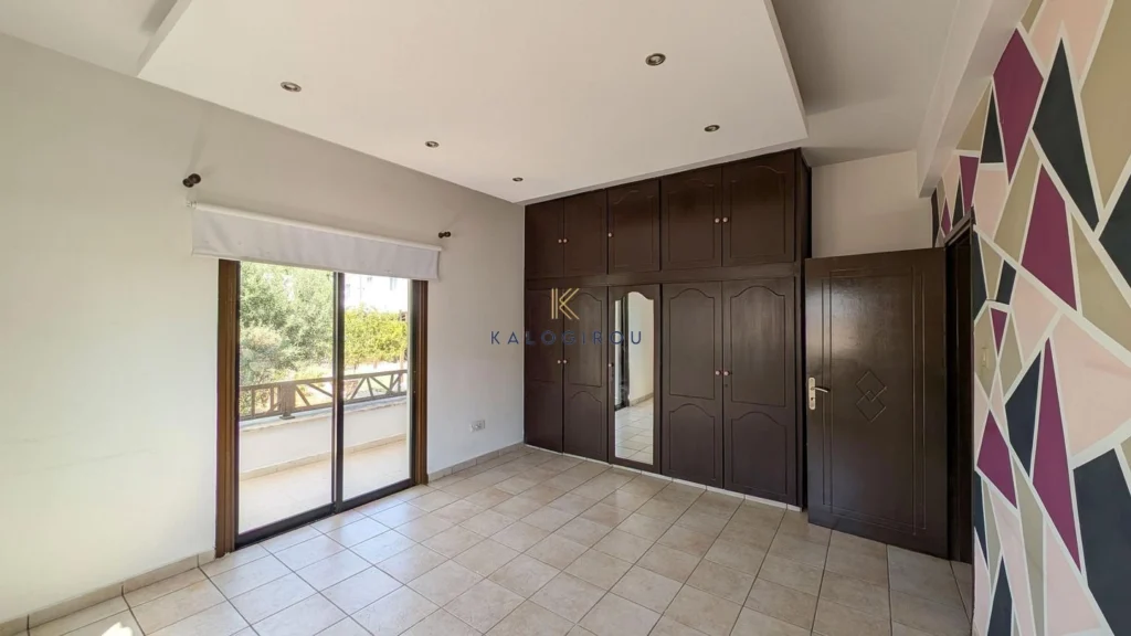 3 Bedroom House for Sale in Aradippou, Larnaca District