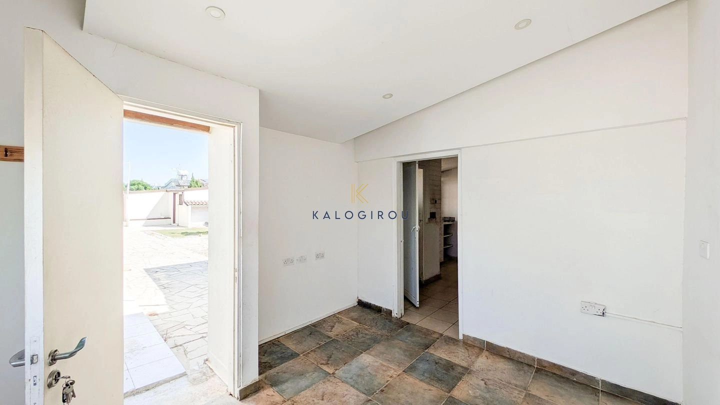 3 Bedroom House for Sale in Aradippou, Larnaca District