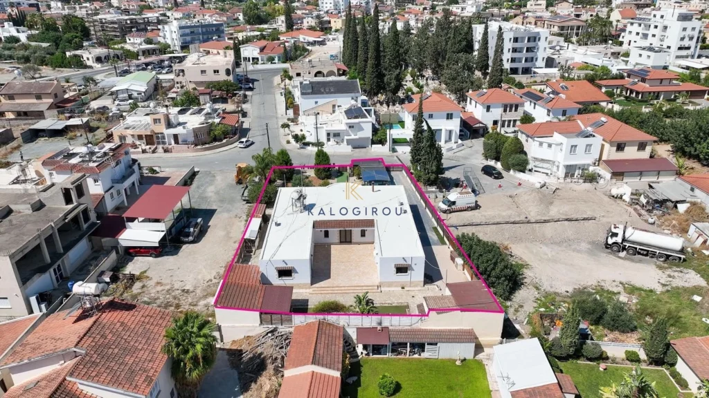 3 Bedroom House for Sale in Aradippou, Larnaca District