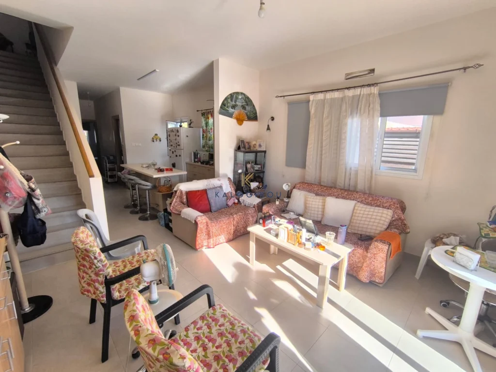 3 Bedroom House for Sale in Livadia Larnakas, Larnaca District