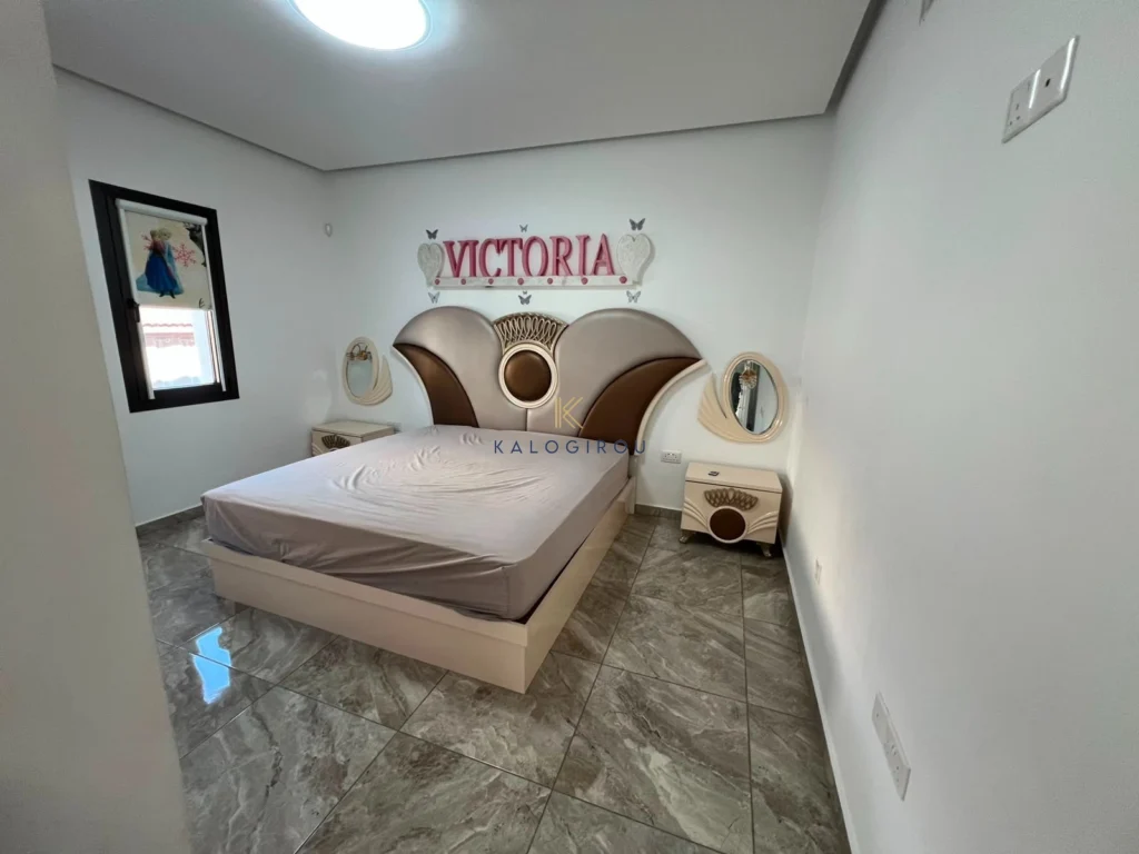 4 Bedroom House for Sale in Aradippou, Larnaca District