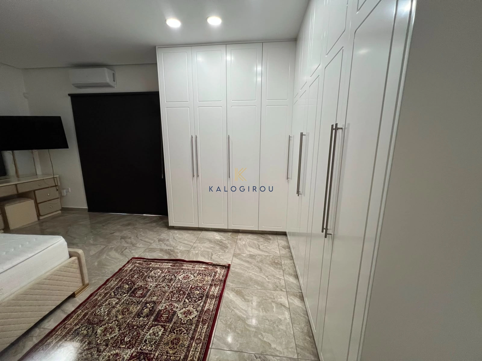 4 Bedroom House for Sale in Aradippou, Larnaca District