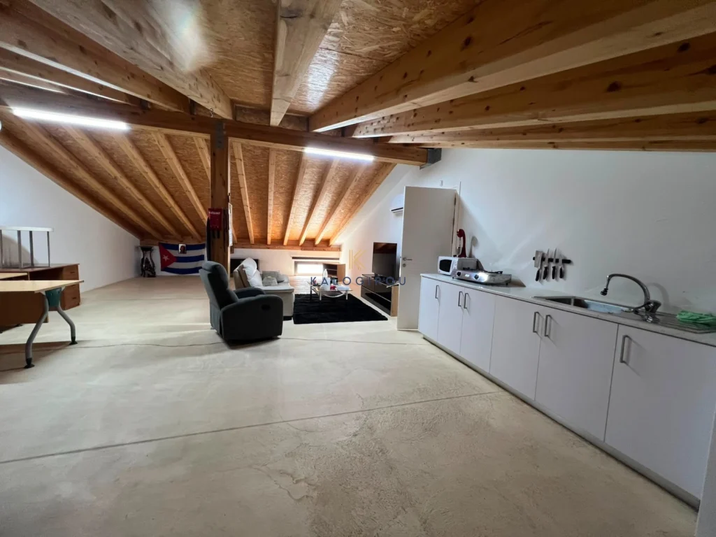 4 Bedroom House for Sale in Aradippou, Larnaca District