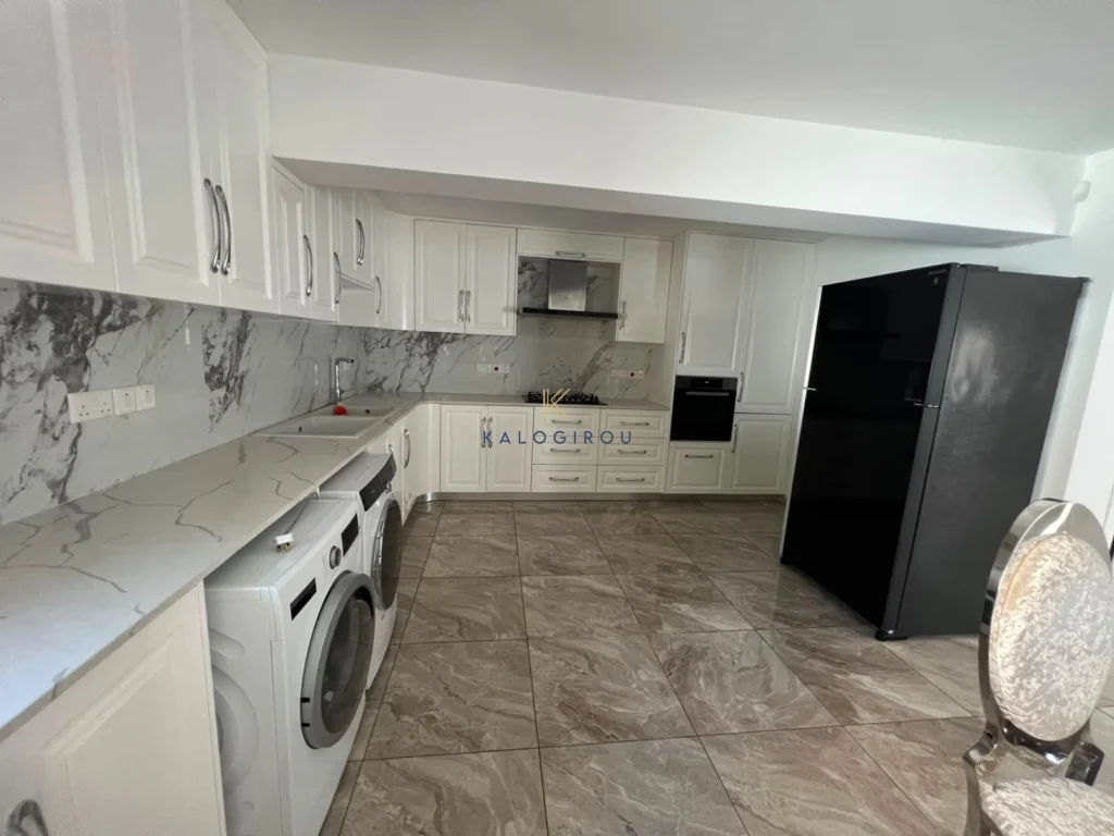 4 Bedroom House for Sale in Aradippou, Larnaca District