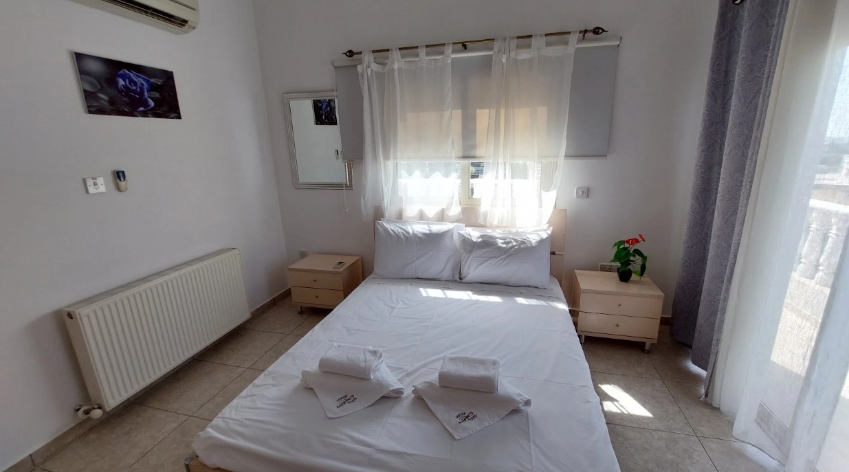 3 Bedroom House for Sale in Pegeia, Paphos District