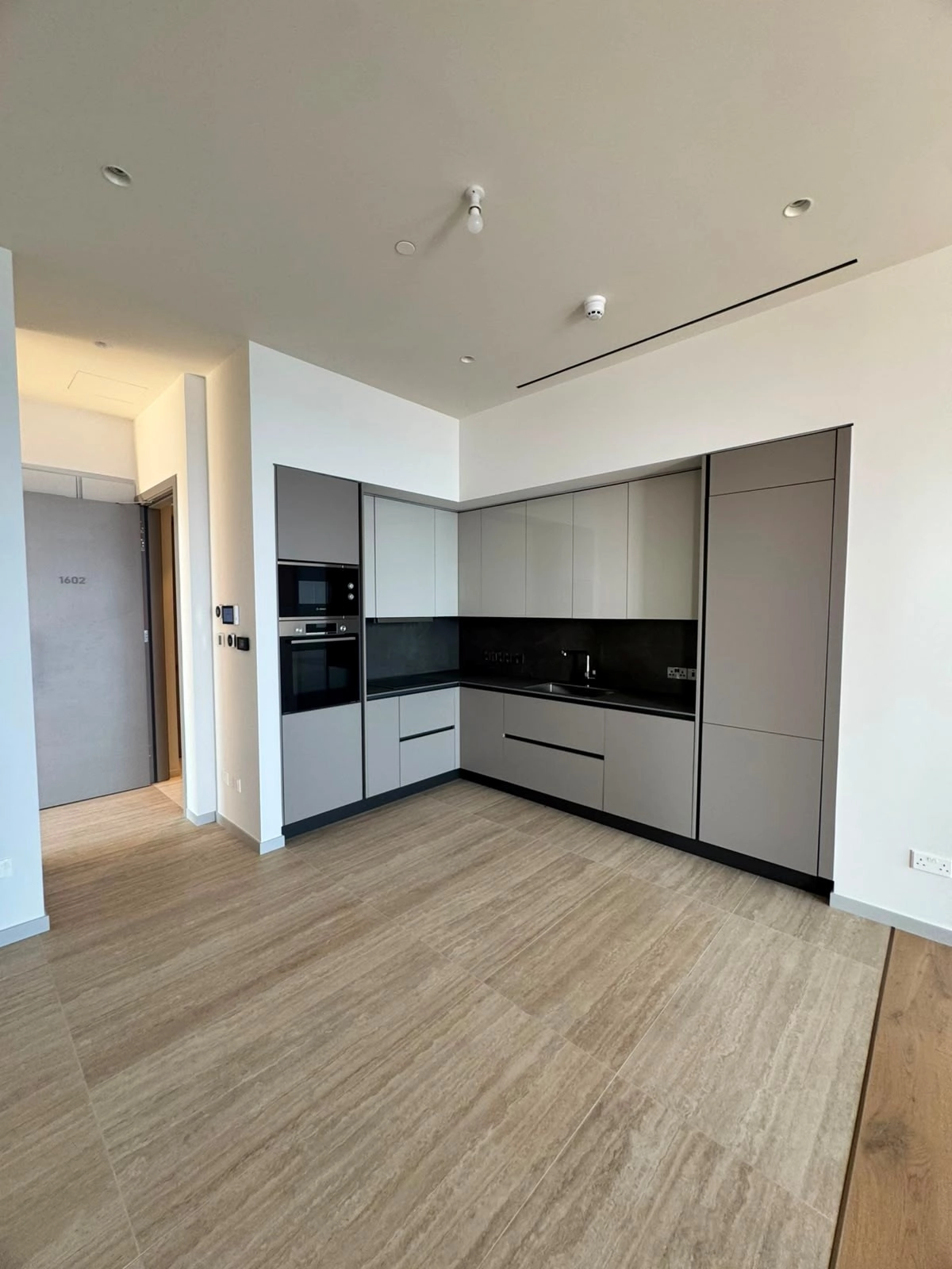 2 Bedroom Apartment for Sale in Limassol District