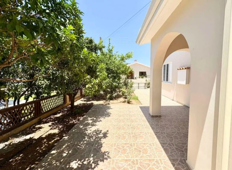 4 Bedroom House for Sale in Tala, Paphos District
