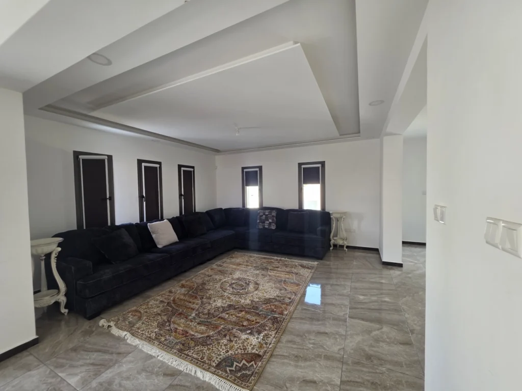 4 Bedroom House for Sale