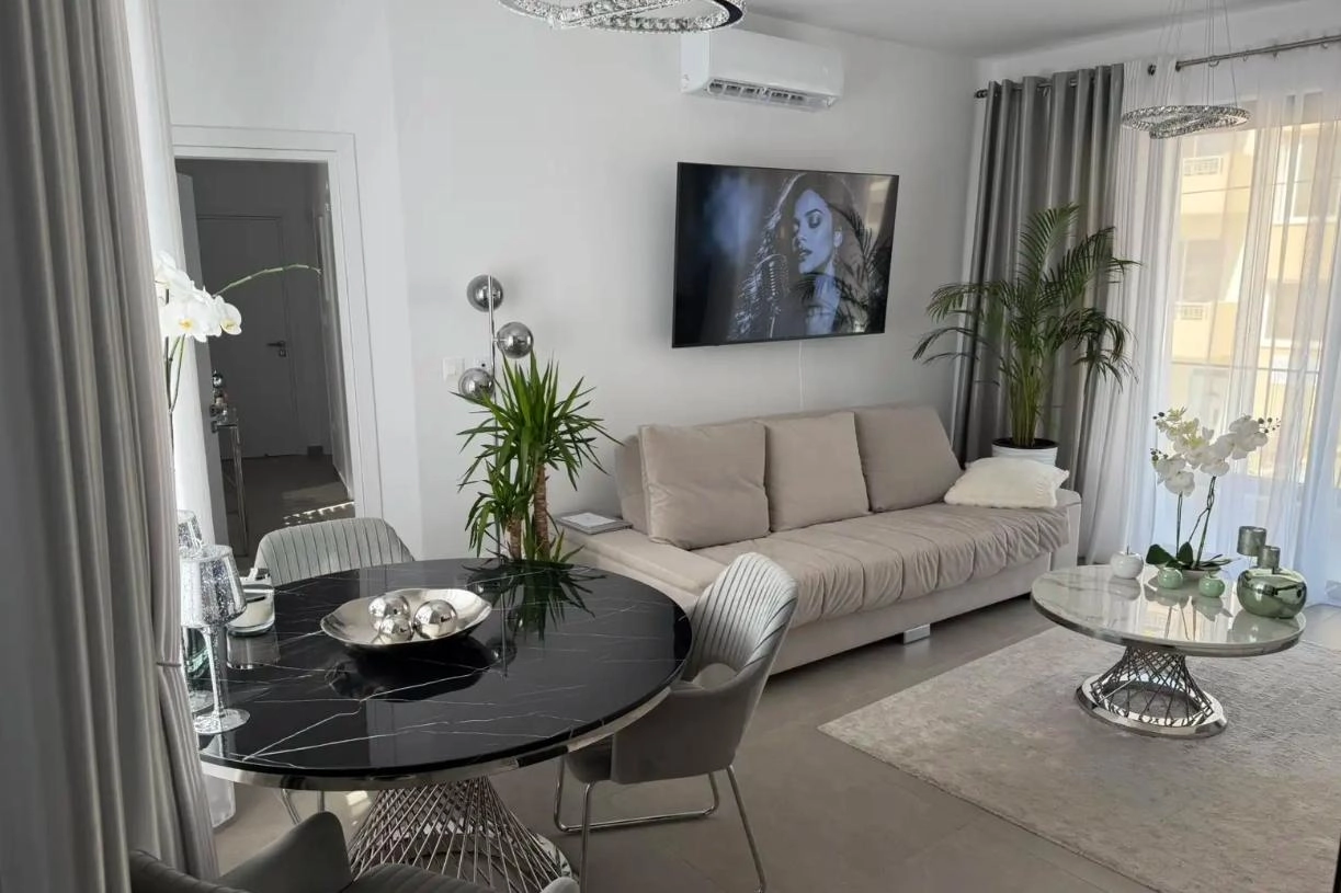 2 Bedroom Apartment for Sale in Paphos – Universal