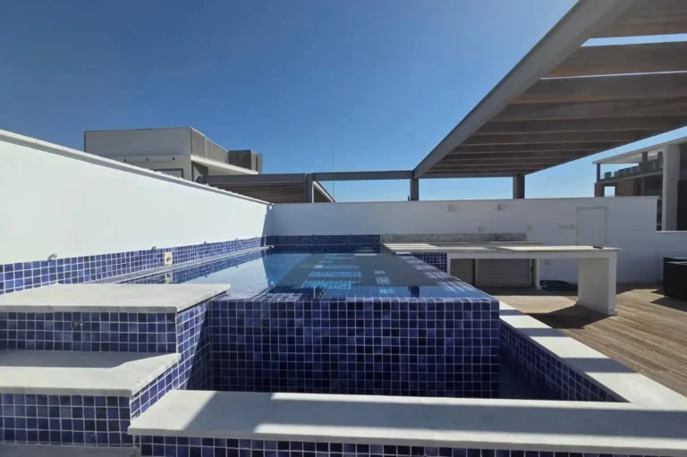 3 Bedroom Apartment for Rent in Potamos Germasogeias, Limassol District