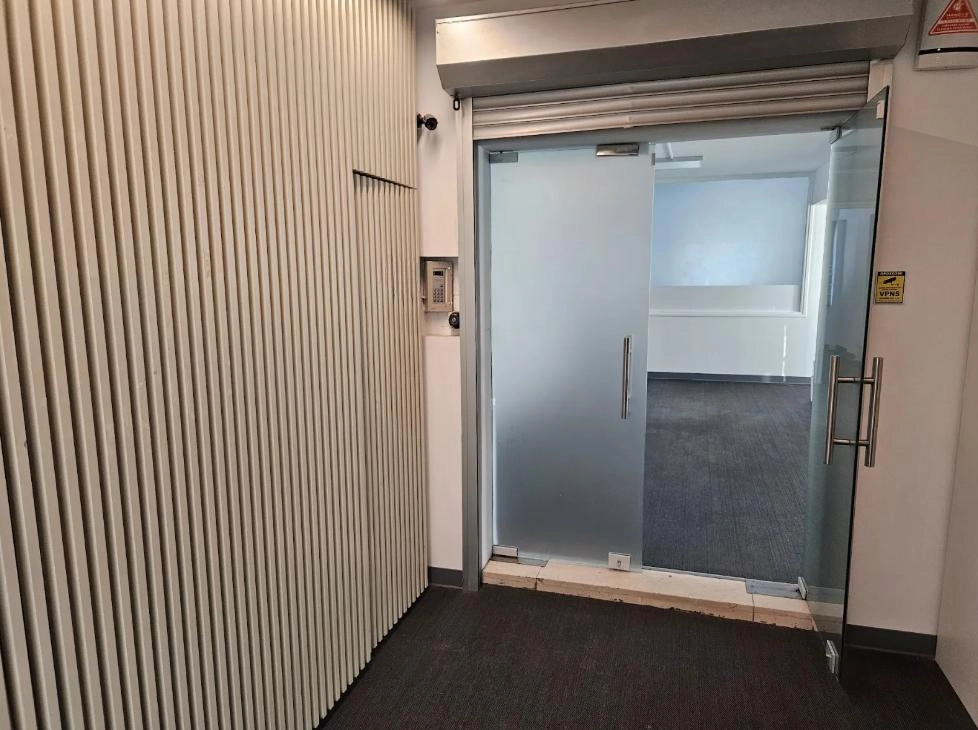 130m² Office for Rent