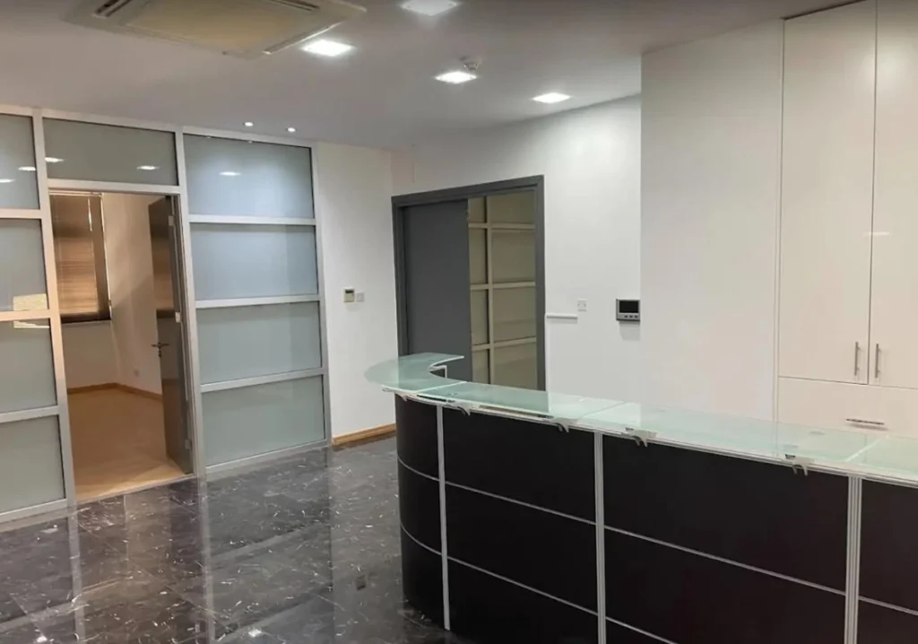 264m² Office for Rent in Agioi Omologites, Nicosia District