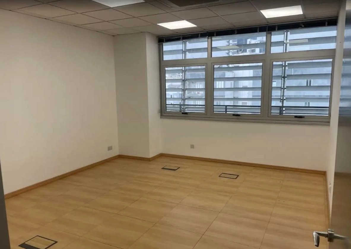 264m² Office for Rent in Agioi Omologites, Nicosia District