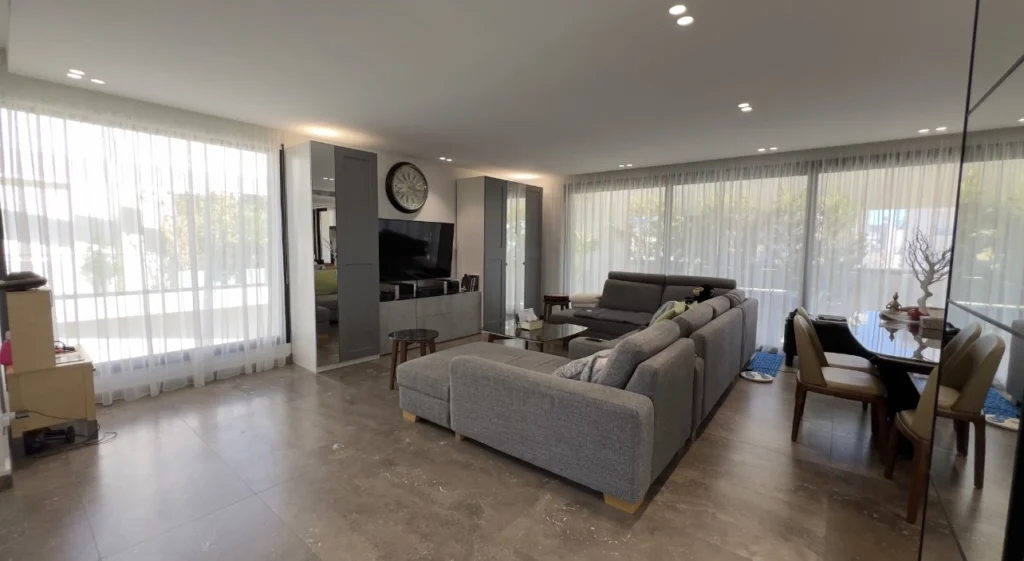 3 Bedroom Apartment for Sale in Limassol – Agia Zoni
