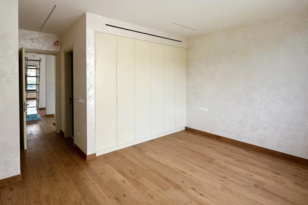 325m² House for Sale in Agios Tychonas, Limassol District