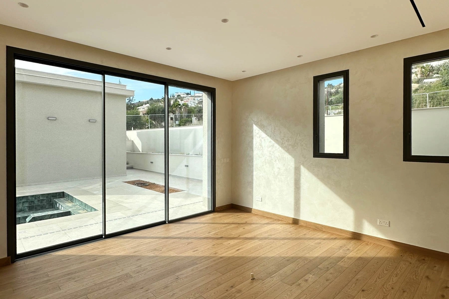 325m² House for Sale in Agios Tychonas, Limassol District