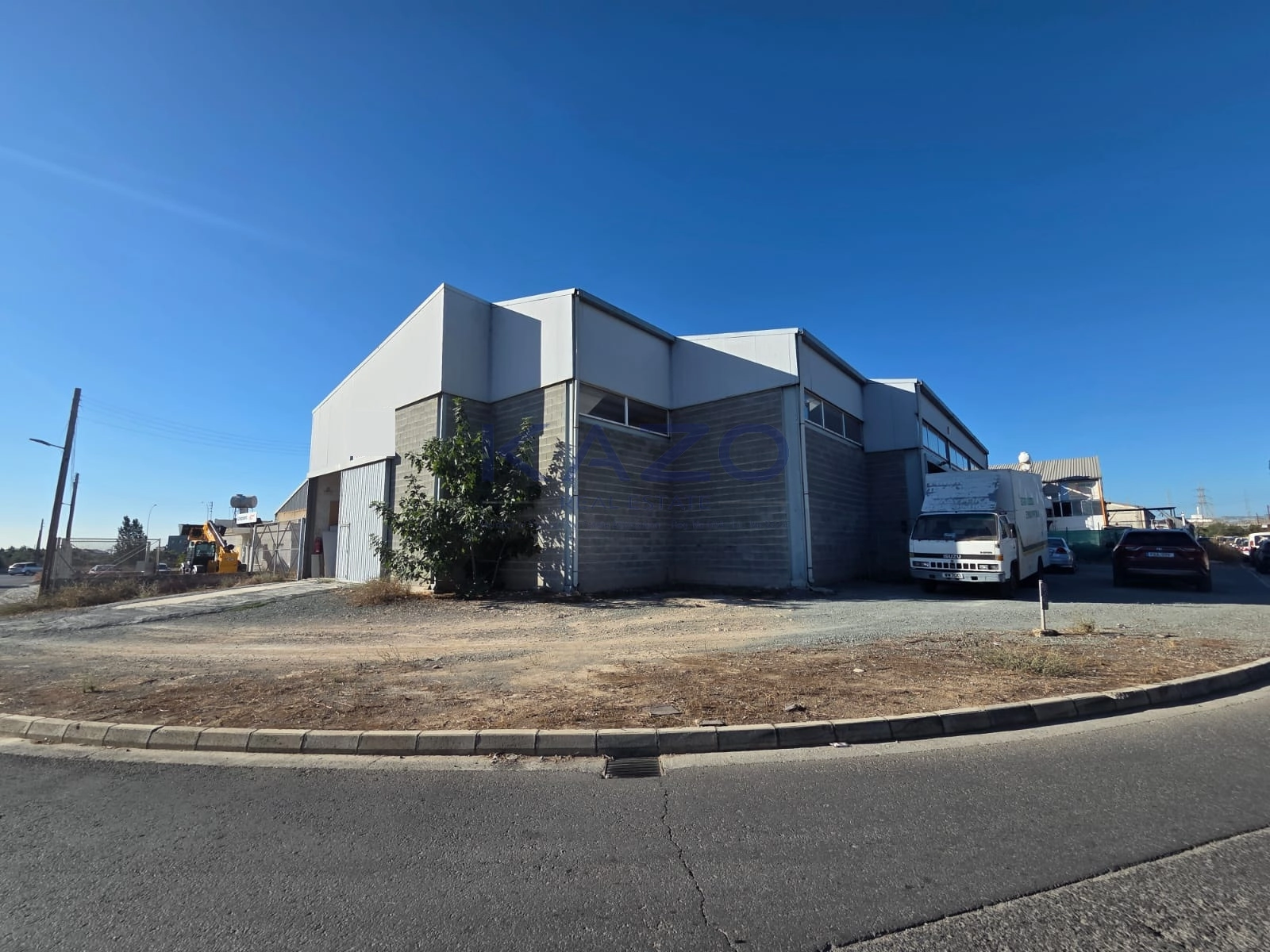 575m² Commercial for Sale in Limassol District