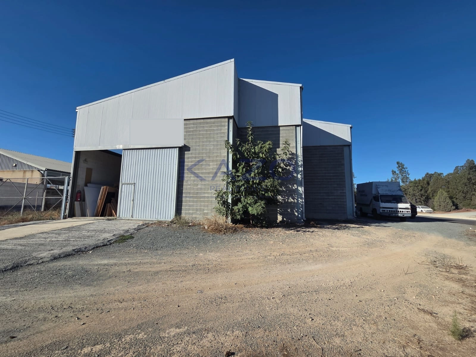 575m² Commercial for Sale in Limassol District