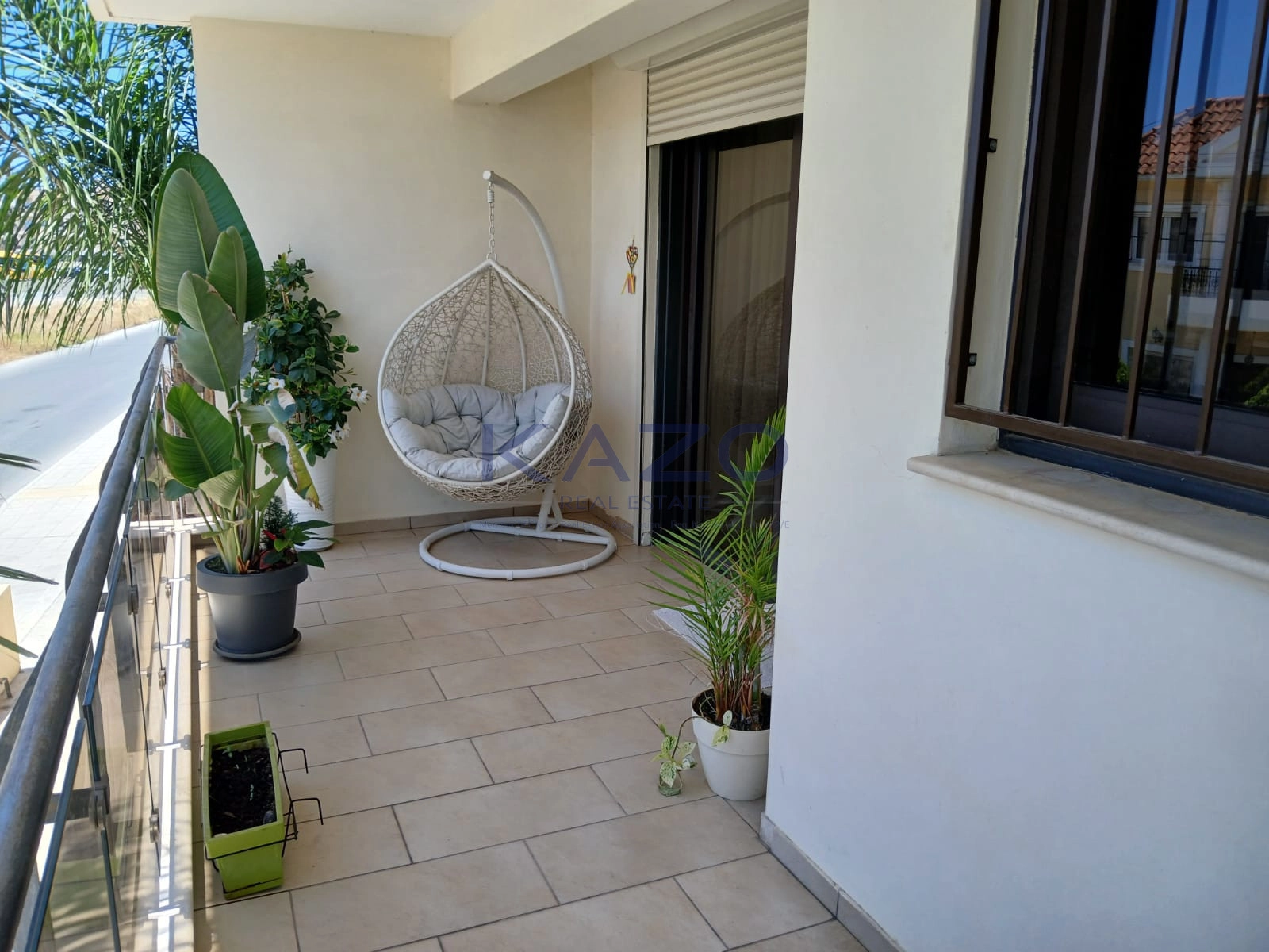 2 Bedroom Apartment for Sale in Limassol – Mesa Geitonia