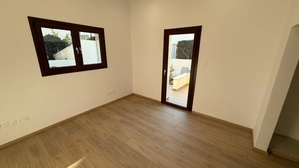 236m² Office for Rent in Limassol District