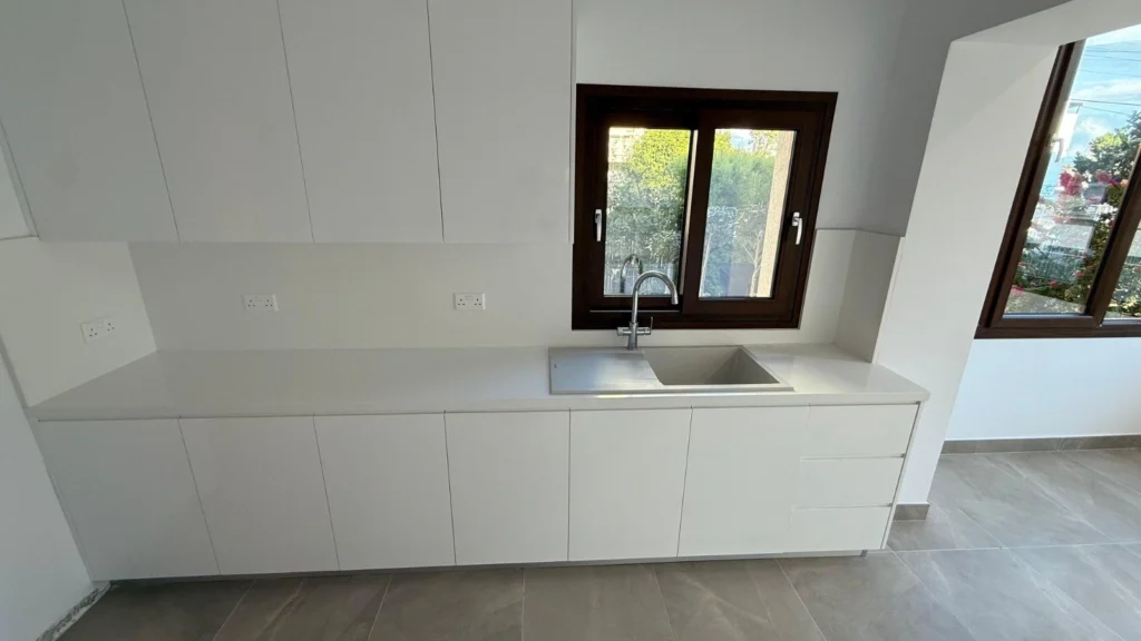 236m² Office for Rent in Limassol District