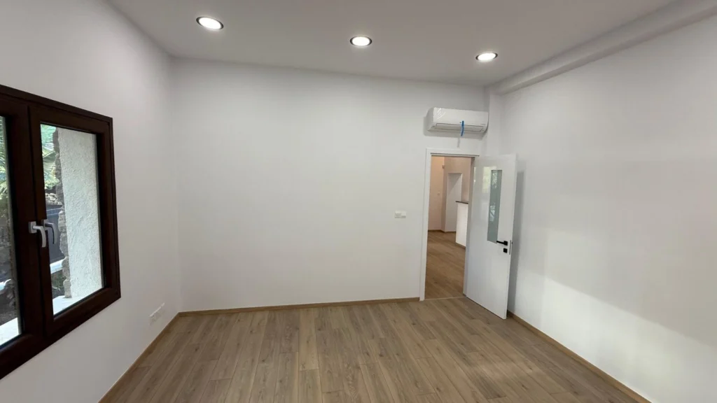 236m² Office for Rent in Limassol District