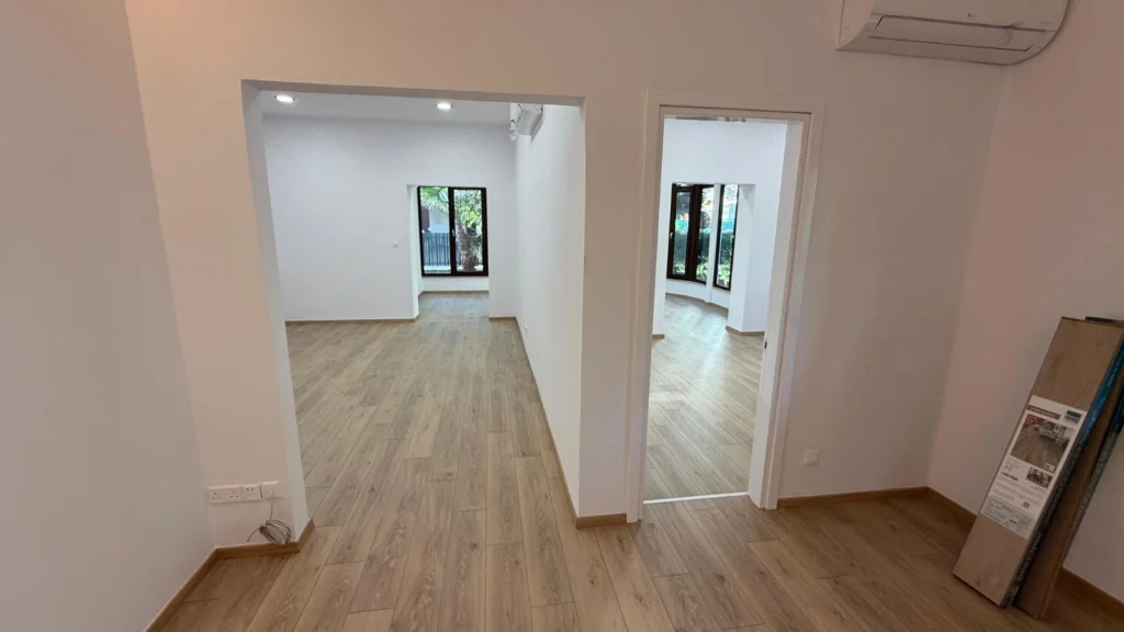 236m² Office for Rent in Limassol District