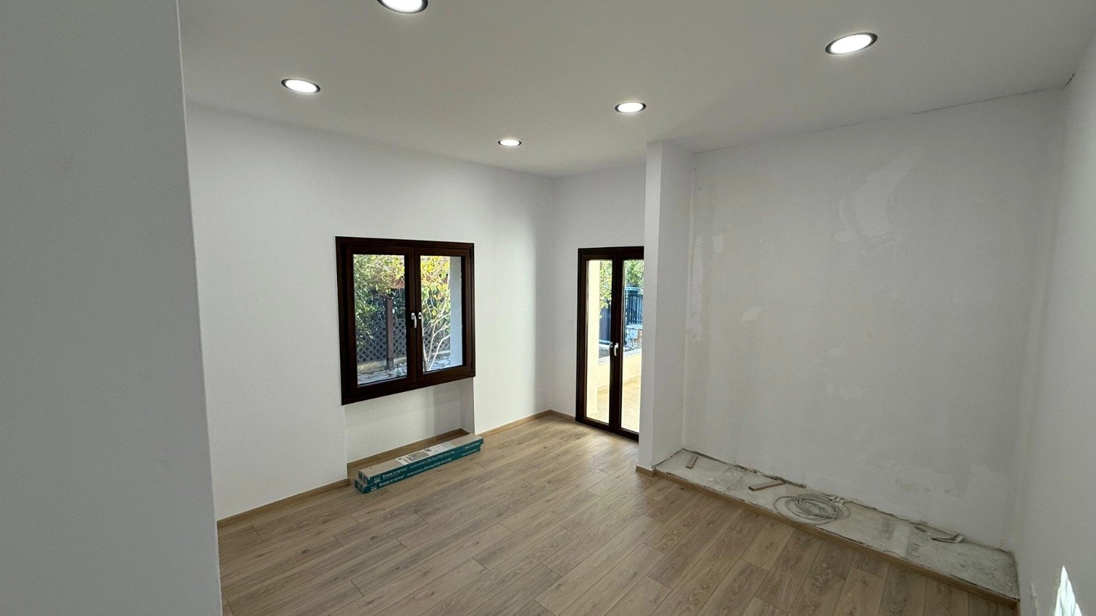 236m² Office for Rent in Limassol District