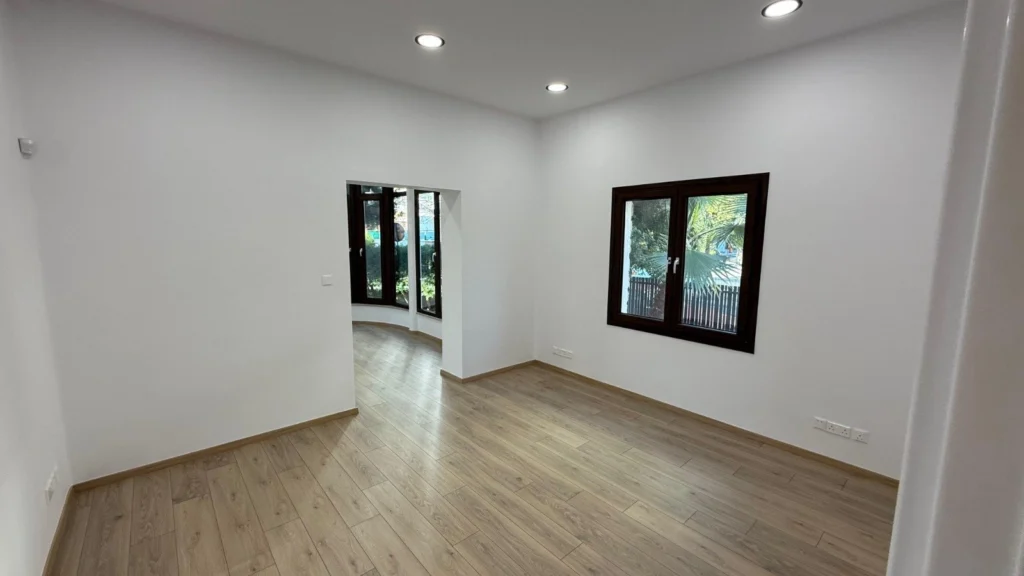 236m² Office for Rent in Limassol District